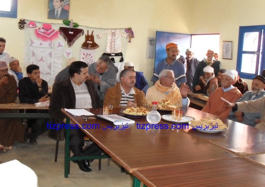 ساكنة تمجاط بسيدي بوعبدلي تنتظر تعبيد طريق تمجاض ساكنة تمجاط بسيدي بوعبدلي تنتظر تعبيد طريق تمجاض